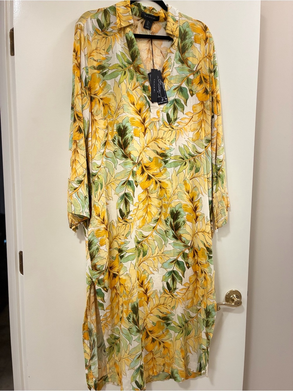 Tahari NWT Dress Size Large